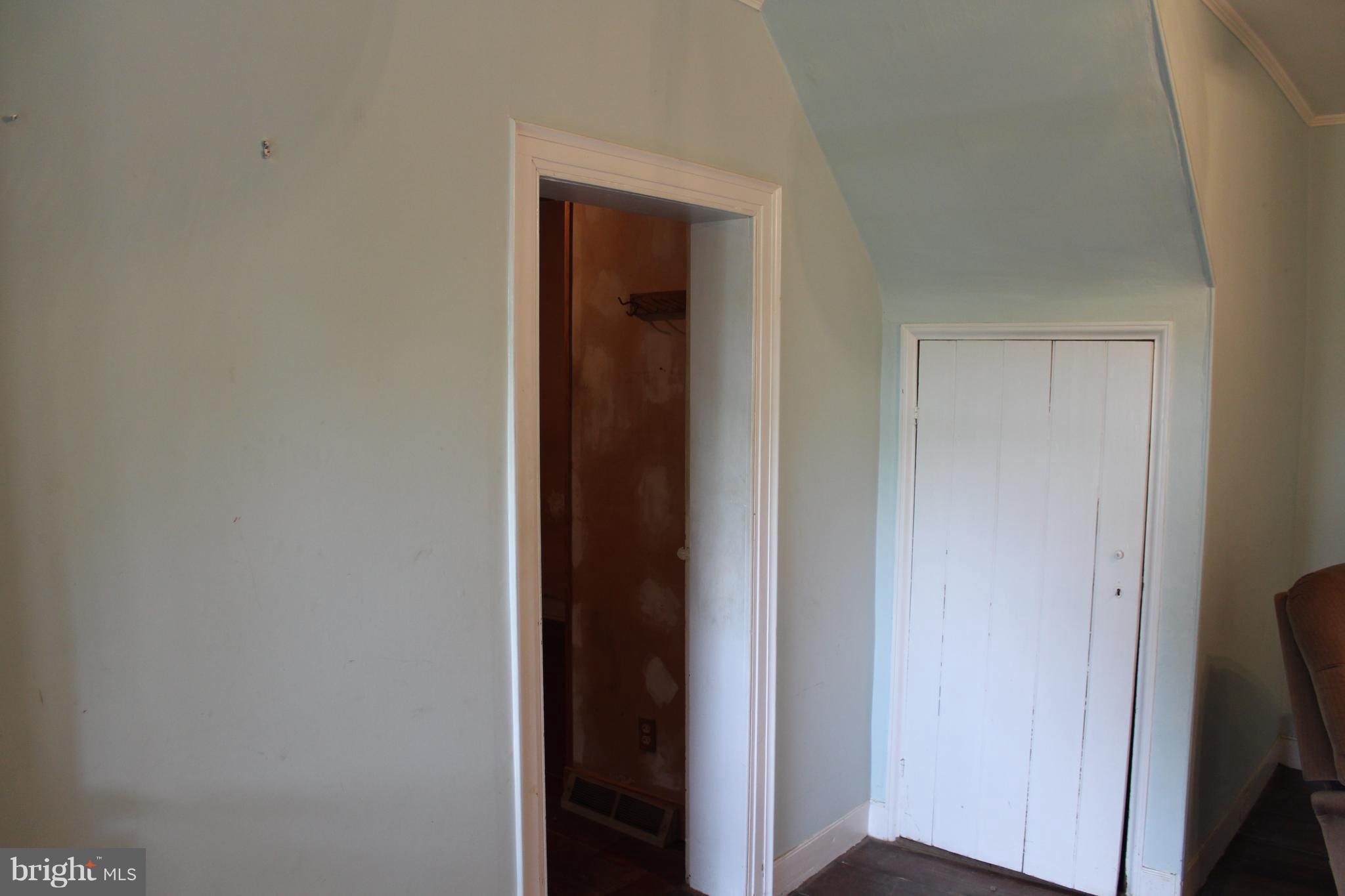 997 Bishop Meade Road Boyce, VA 22620 - Photo 4 of 15 Interior (General)