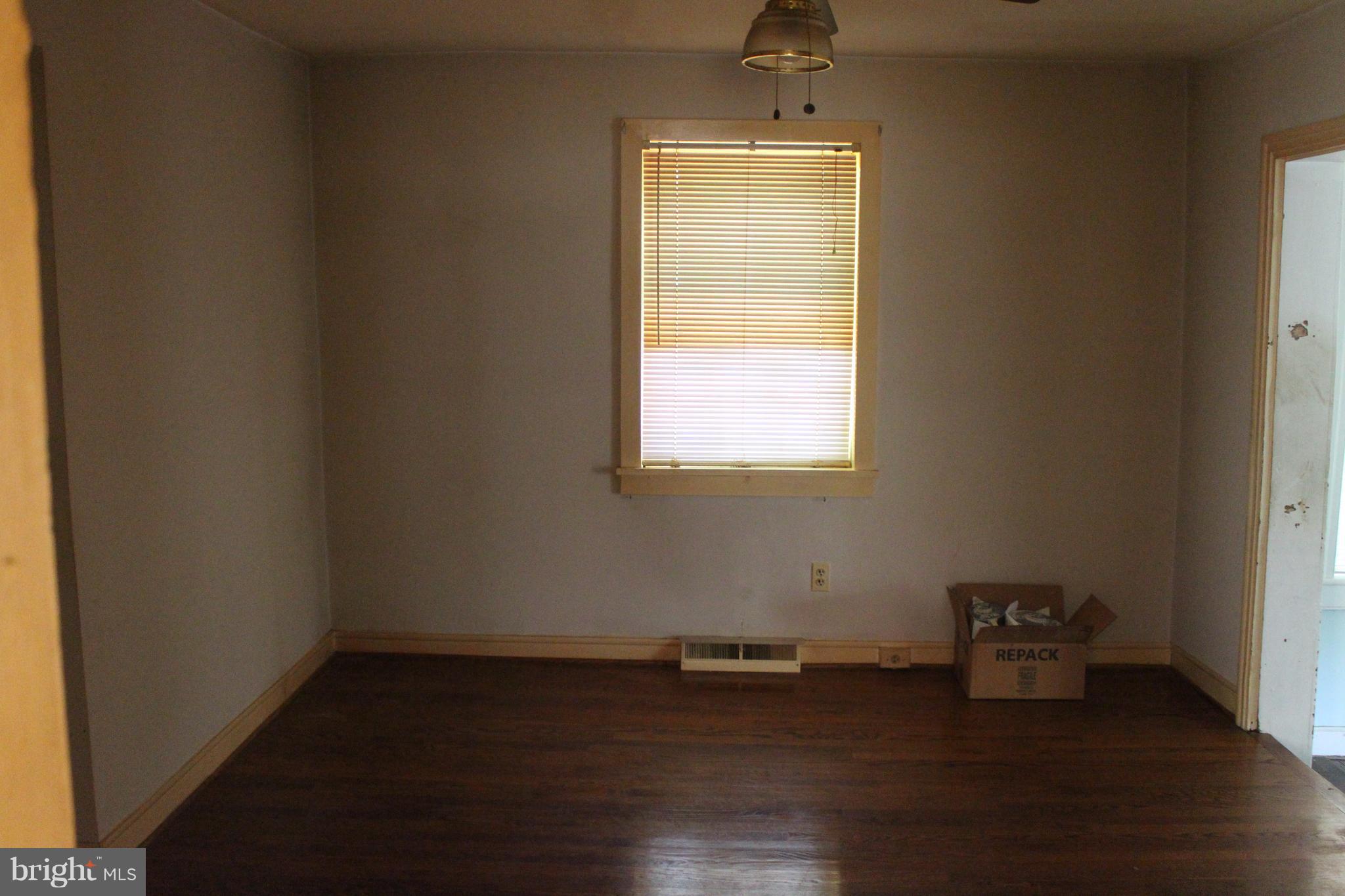 997 Bishop Meade Road Boyce, VA 22620 - Photo 6 of 15 Dining Room