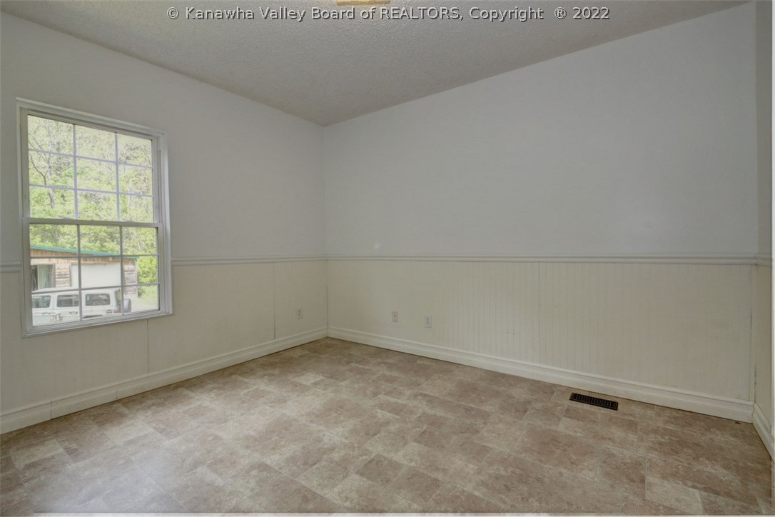 36 Hodges Road Hurricane, WV 25526 - Photo 15 of 35 Gallery Image 15