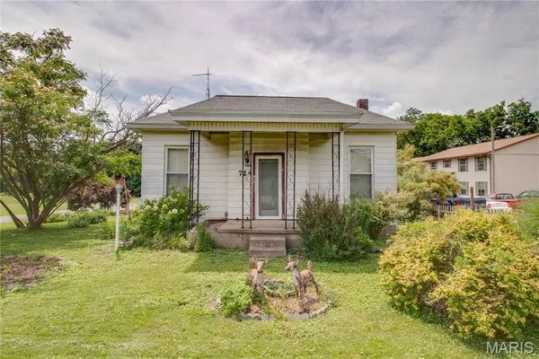 $85,000 | 724 South Plum Street, Carlinville, IL 62626