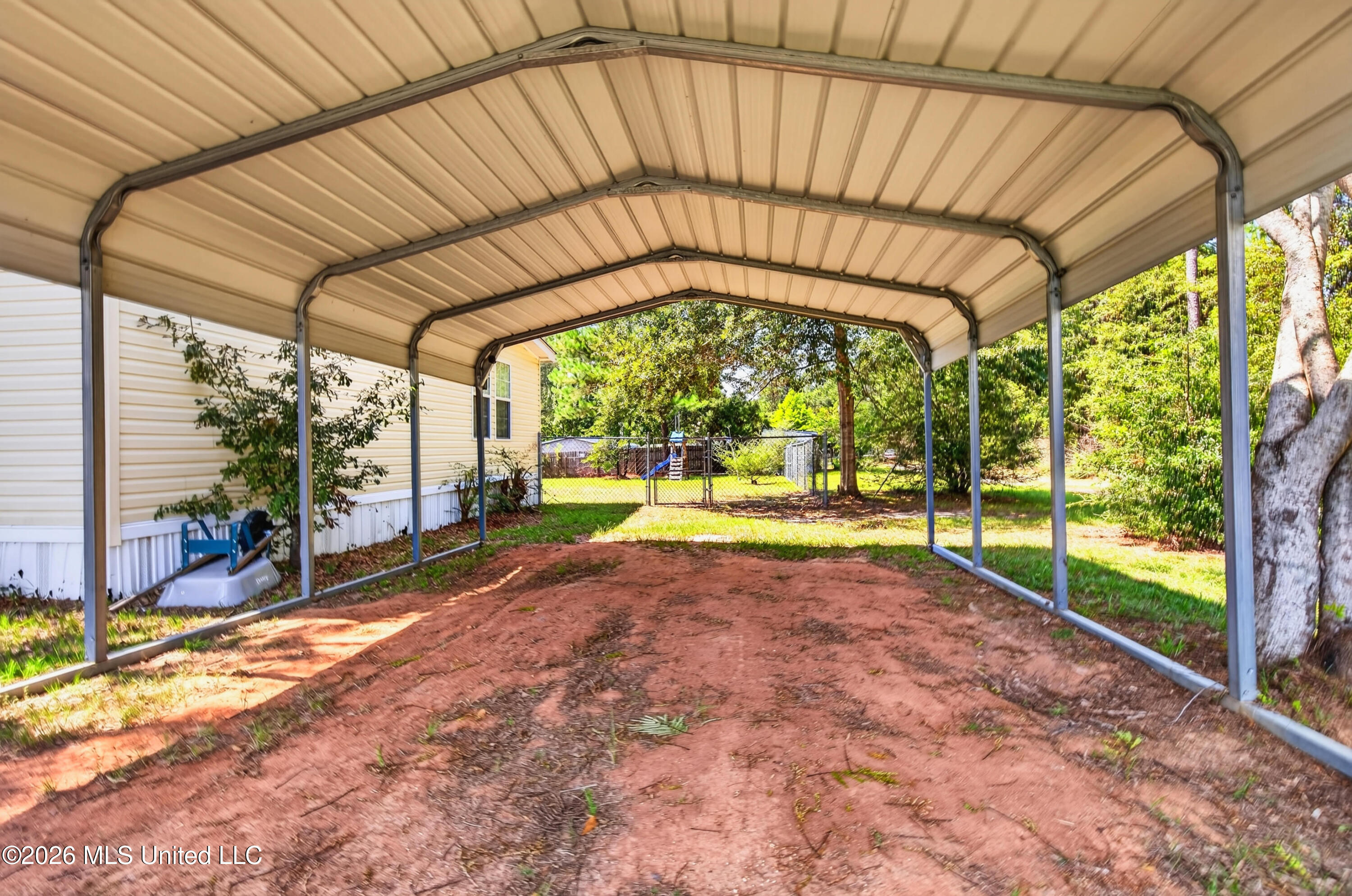 91 Lake Road McHenry, MS 39561 - Photo 4 of 31 91LakeRd.-6_Original