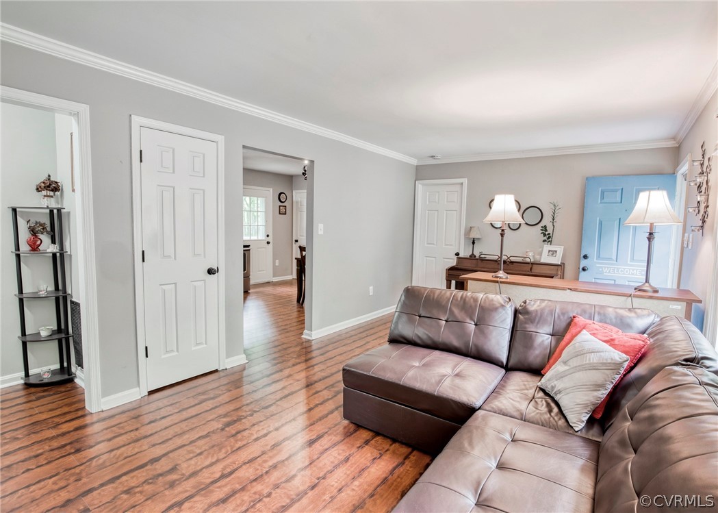 240 Cedar Ridge Drive Ruther Glen, VA 22546 - Photo 8 of 34 a living room with furniture and wooden floor