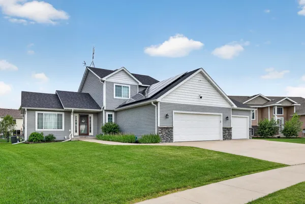 $525,000 | 603 11th Avenue Northeast, Kasson, MN 55944