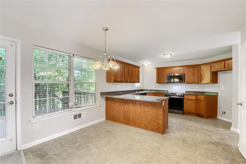 395 Sandy Ridge Road McDonough, GA 30252 - Photo 10 of 26 Gallery Image 10