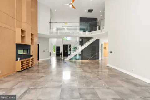 $2,499,000 | 6600 Reserves Hill Court, Annandale, VA 22003