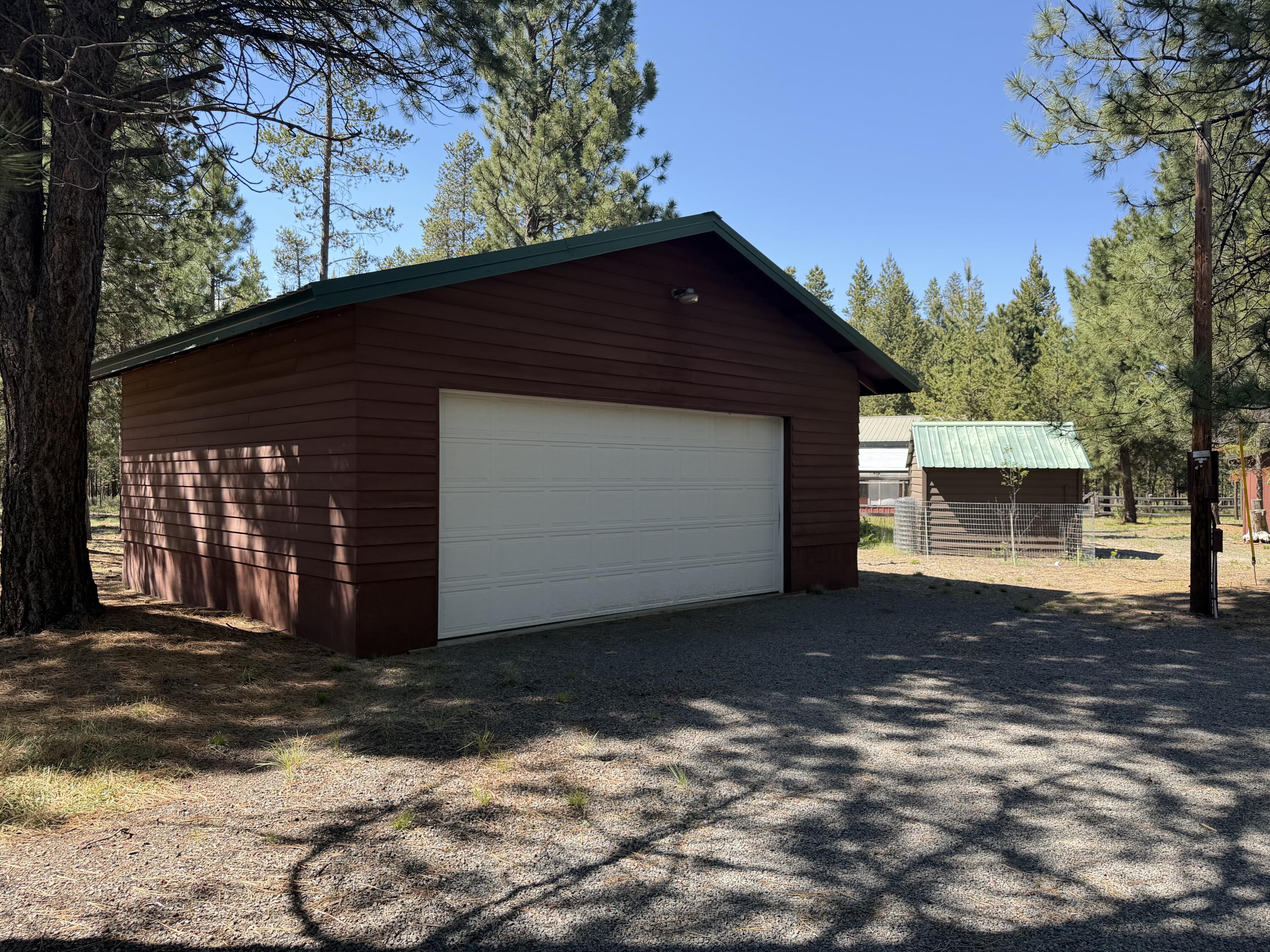 15740 Cornell Road La Pine, OR 97739 - Photo 29 of 54 IMG_2538
