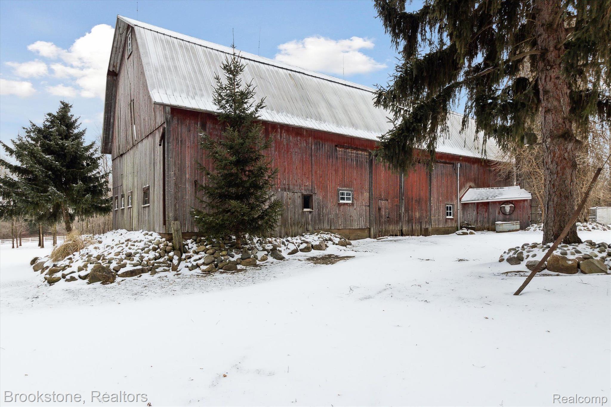 4312 North Irish Road Davison, MI 48423 - Photo 90 of 95 Wintertime at the barn