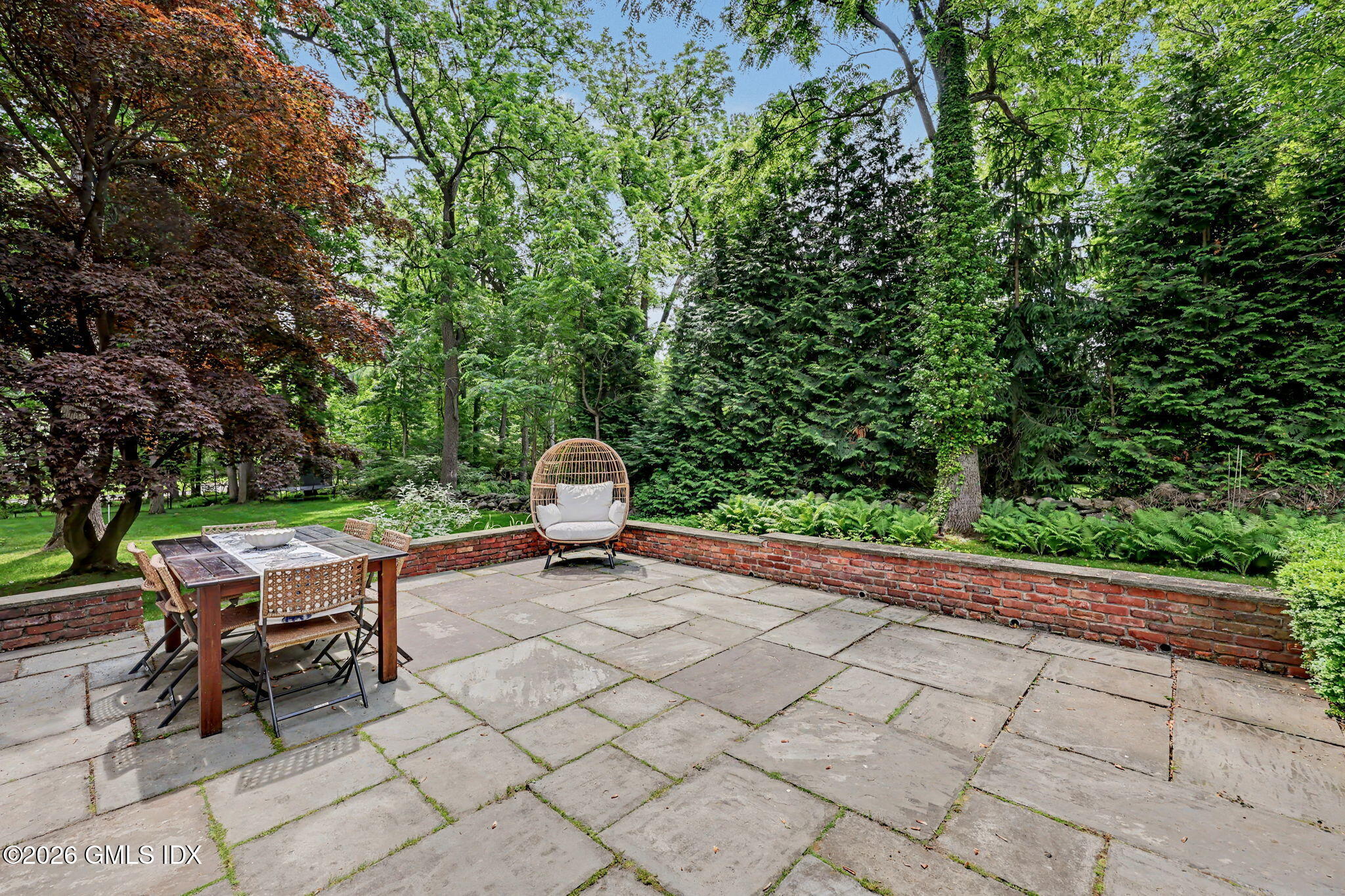32 Welwyn Road Riverside, CT 06878 - Photo 17 of 23 Patio