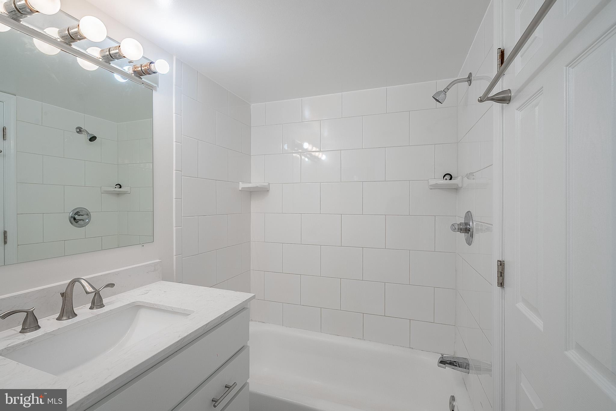 8354 G Dunham Court, Unit 655 Springfield, VA 22152 - Photo 25 of 32