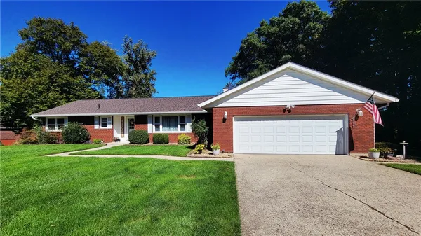 $425,000 | 324 Oakridge Drive, Springfield, OH 45504