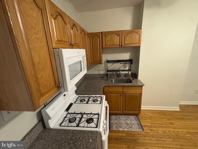 4838 Smick Street Philadelphia, PA 19127 - Photo 7 of 25 Kitchen