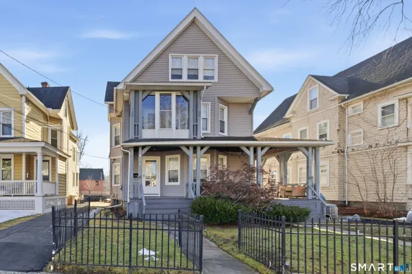 $3,000 | 198 Oxford Street, Hartford, CT 06105