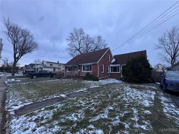 $242,550 | 73 Marlowe Avenue, Hamburg, NY 14219
