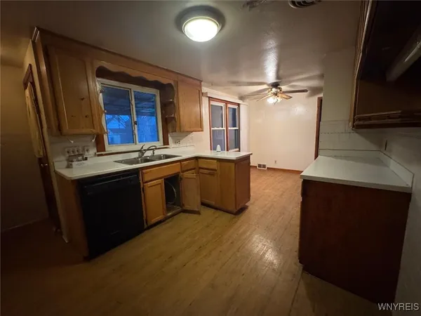 $242,550 | 73 Marlowe Avenue, Hamburg, NY 14219