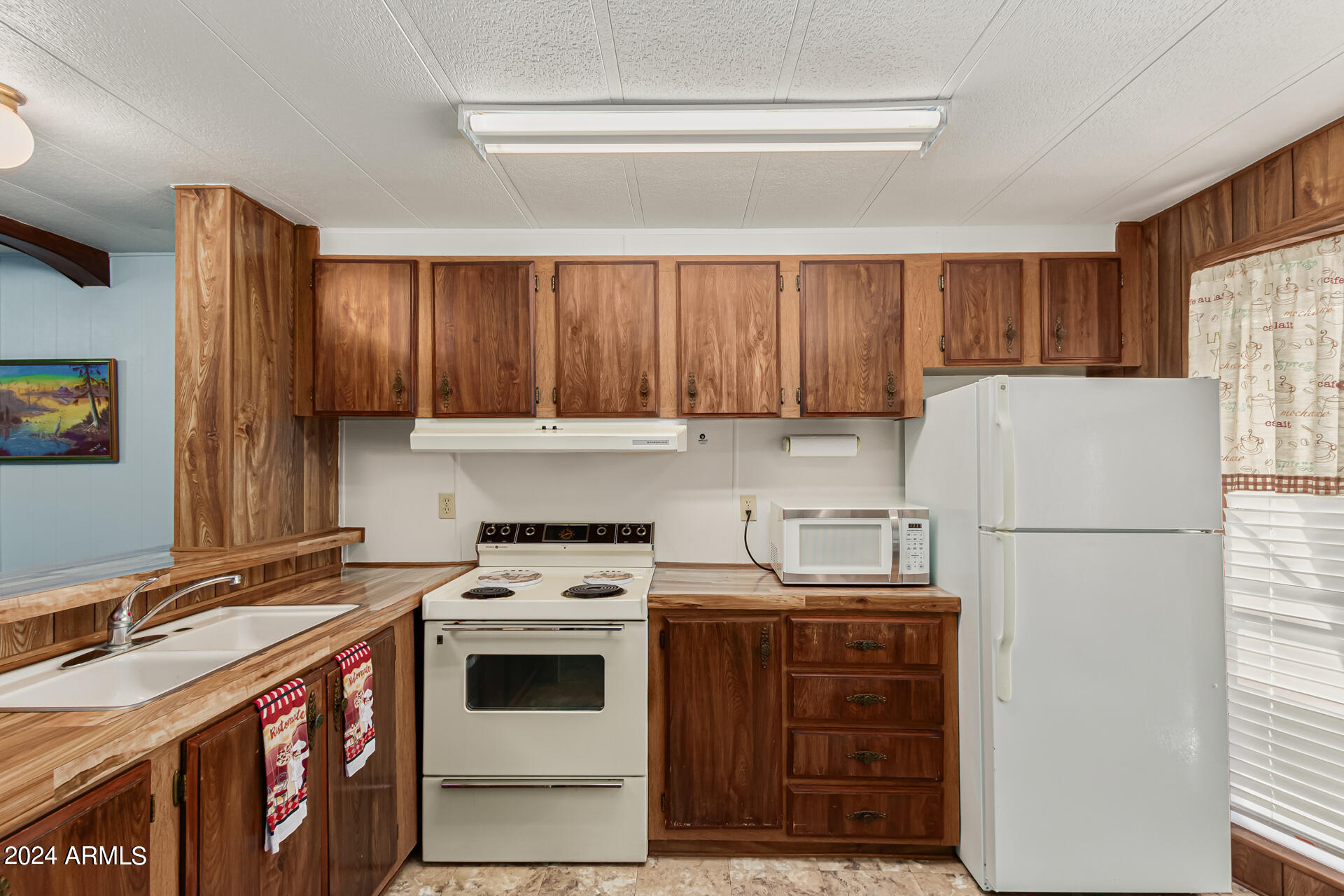 654 East Ranch Road, Unit 32 San Tan Valley, AZ 85140 - Photo 4 of 21 15 - Ranch