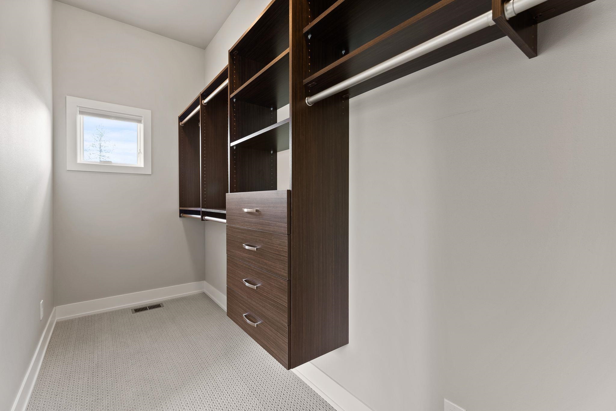 2321 South Jelsa Rosa Lane Spokane, WA 99223 - Photo 25 of 50 Gallery Image 25