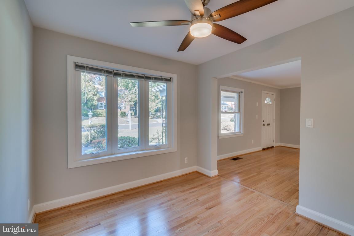 10113 Greenock Road Silver Spring, MD 20901 - Photo 9 of 29 Dining Room