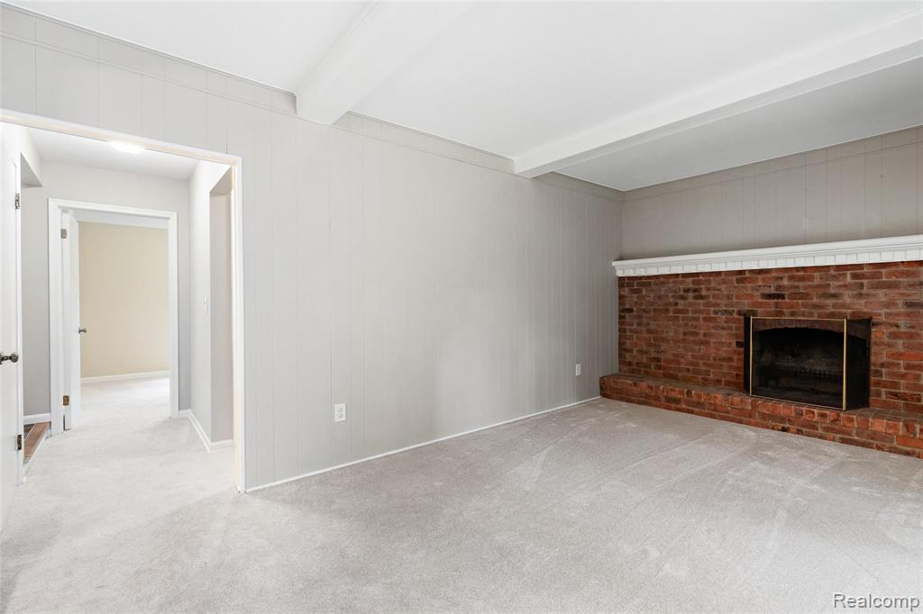 2504 New England Drive Rochester Hills, MI 48309 - Photo 35 of 47