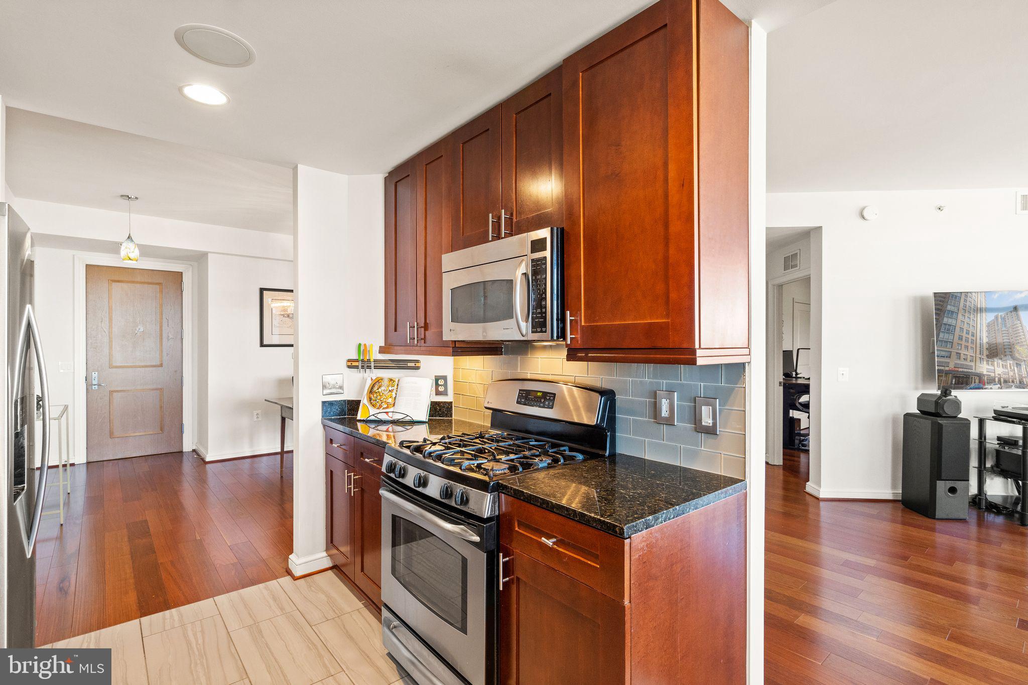 11990 Market Street, Unit 1013 Reston, VA 20190 - Photo 12 of 56 Gallery Image 12