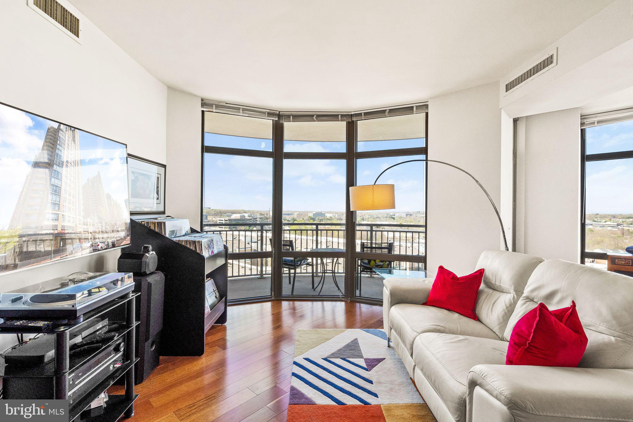 11990 Market Street, Unit 1013 Reston, VA 20190 - Photo 21 of 56 Gallery Image 21