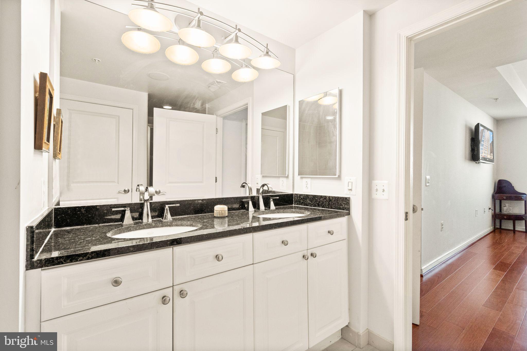 11990 Market Street, Unit 1013 Reston, VA 20190 - Photo 26 of 56 Gallery Image 26