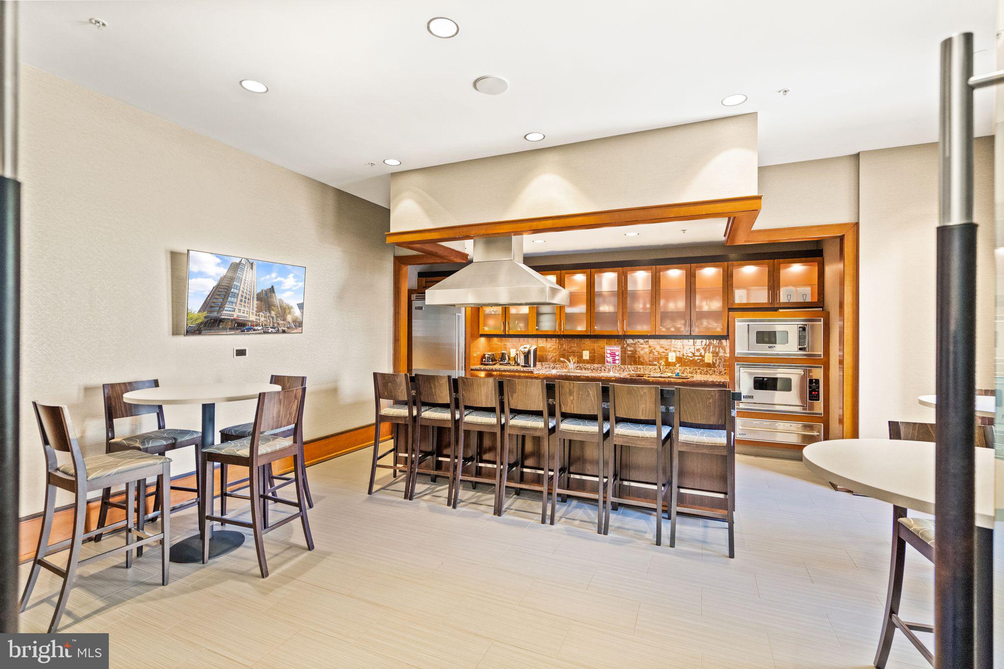 11990 Market Street, Unit 1013 Reston, VA 20190 - Photo 45 of 56 Gallery Image 45