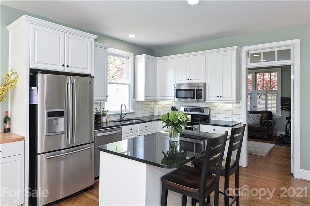2112 Club Road Charlotte, NC 28205 - Photo 22 of 45 Gallery Image 22