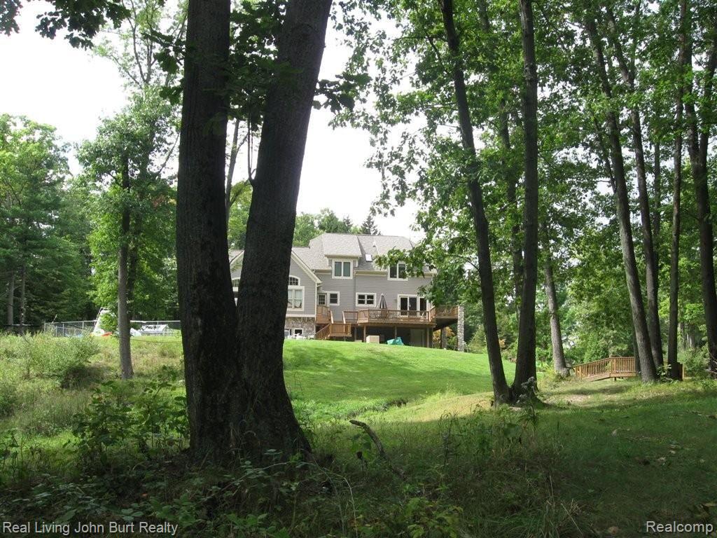 5630 Havens Road Leonard, MI 48367 - Photo 11 of 25 Backview from woods