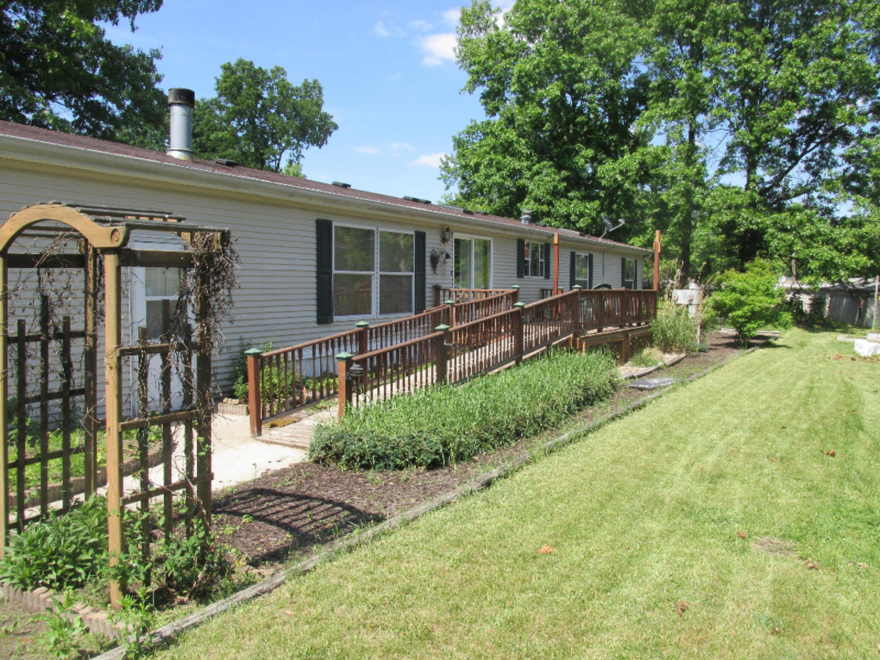 2006 Ontario Road, Unit 93 Niles, MI 49120 - Photo 23 of 23 IMG_0994