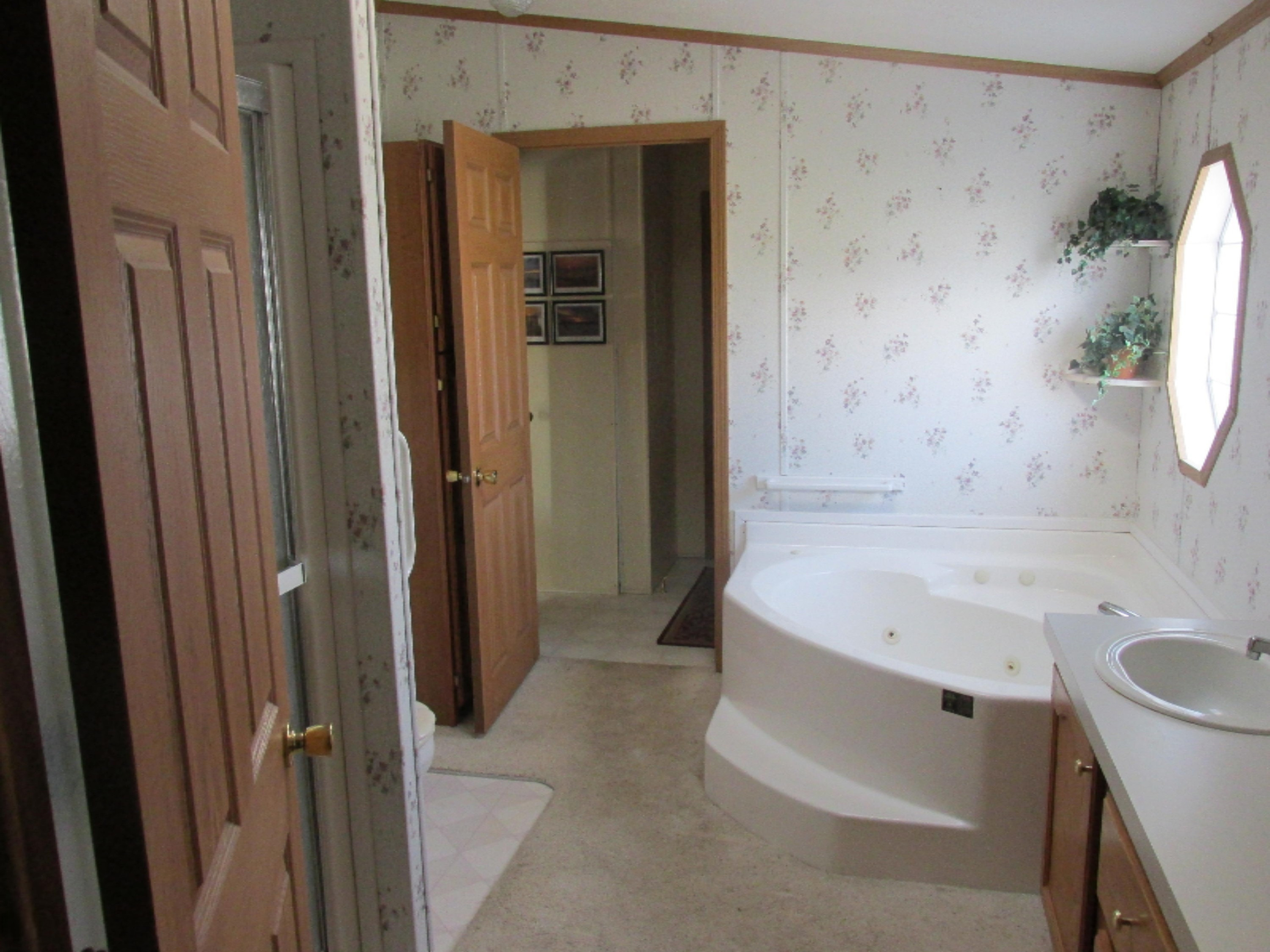 2006 Ontario Road, Unit 93 Niles, MI 49120 - Photo 8 of 23 IMG_0823