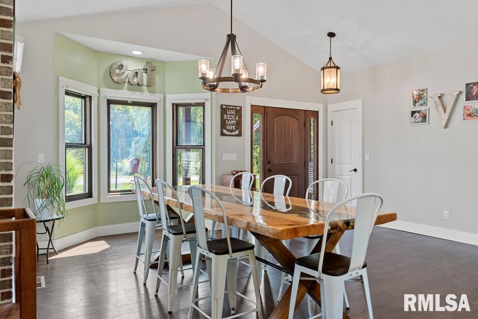 305 Timber Creek Road Jacksonville, IL 62650 - Photo 26 of 60 Gallery Image 26