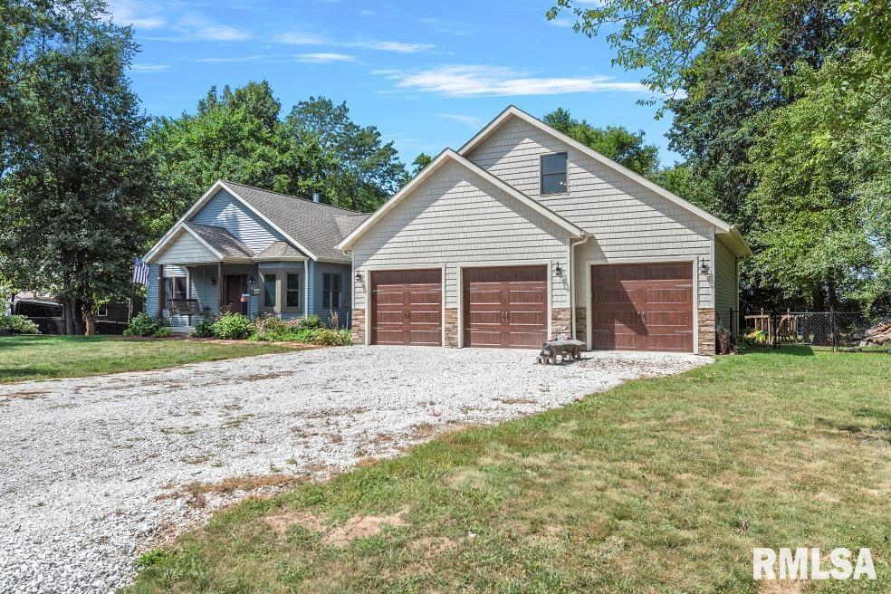 305 Timber Creek Road Jacksonville, IL 62650 - Photo 7 of 60 Gallery Image 7