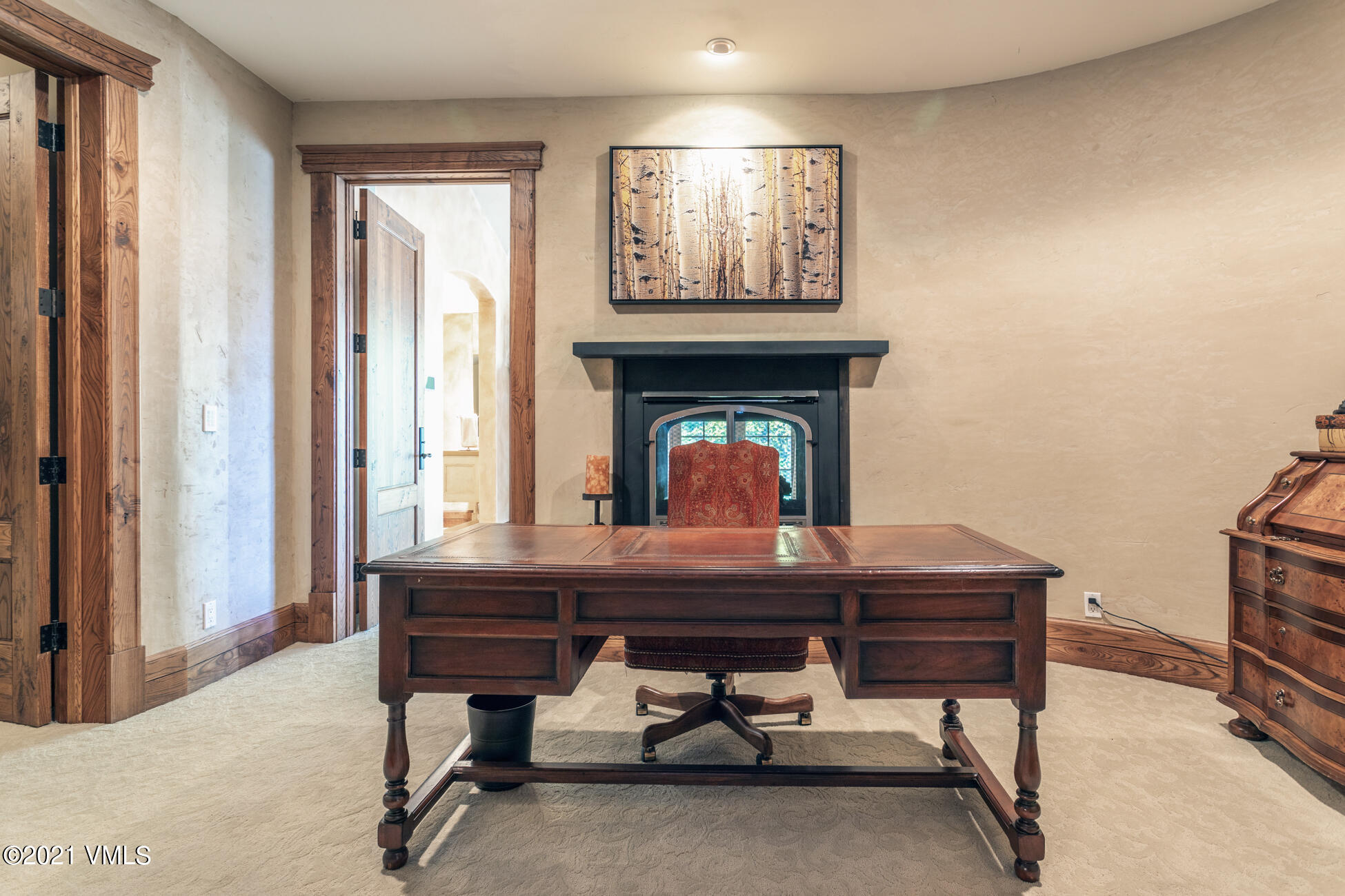 559 Eagle Drive Eagle-Vail, CO 81620 - Photo 25 of 50 a view of a livingroom with furniture and a window