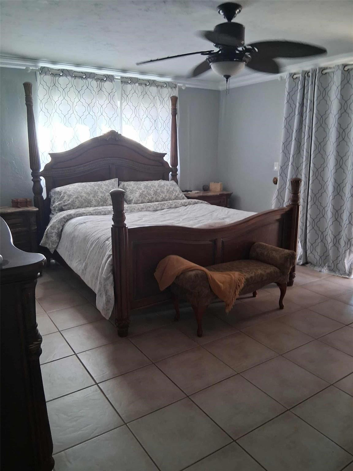 5191 Southwest 109th Avenue Davie, FL 33328 - Photo 11 of 30 Photo 11