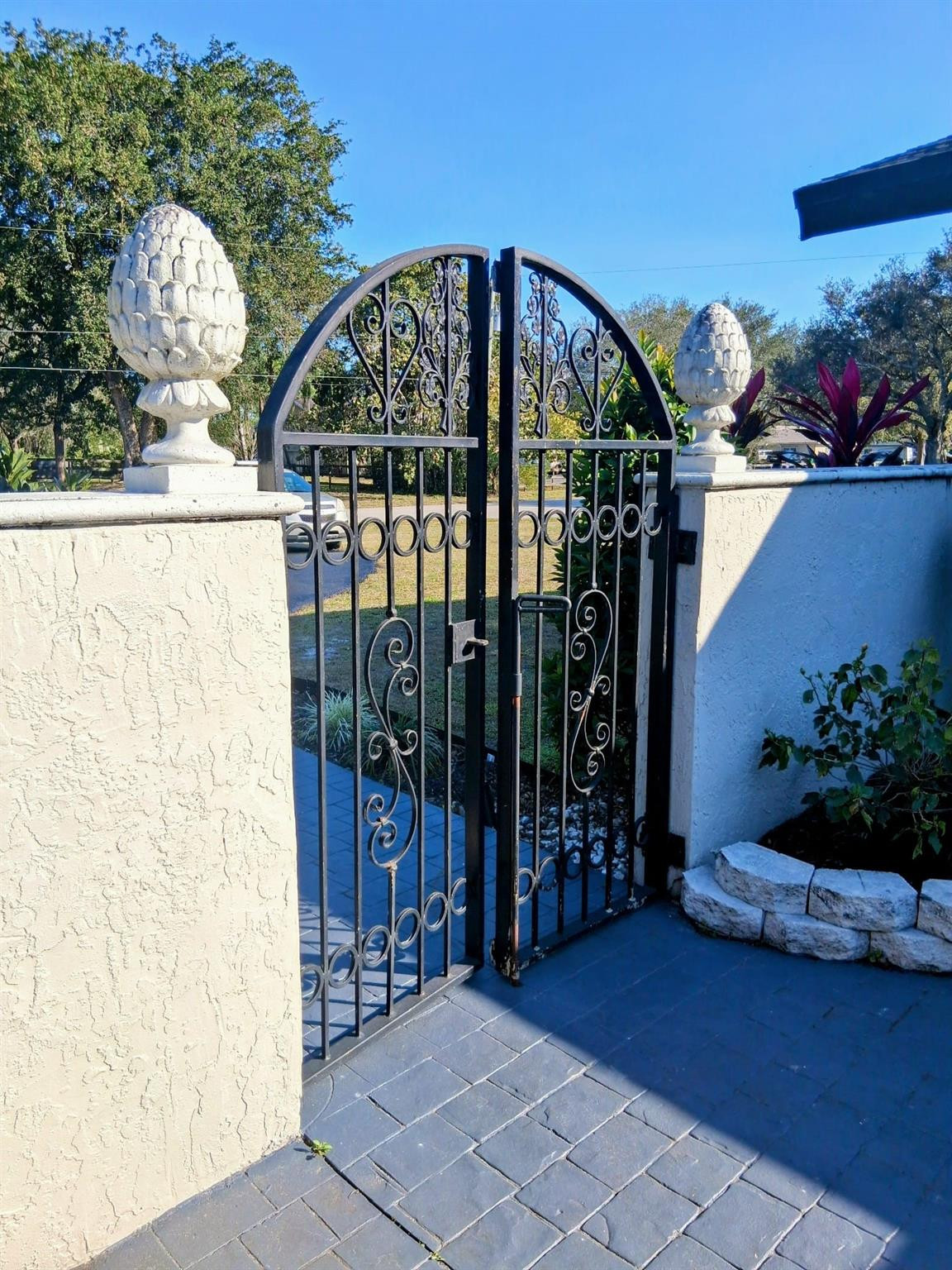 5191 Southwest 109th Avenue Davie, FL 33328 - Photo 20 of 30 Photo 20