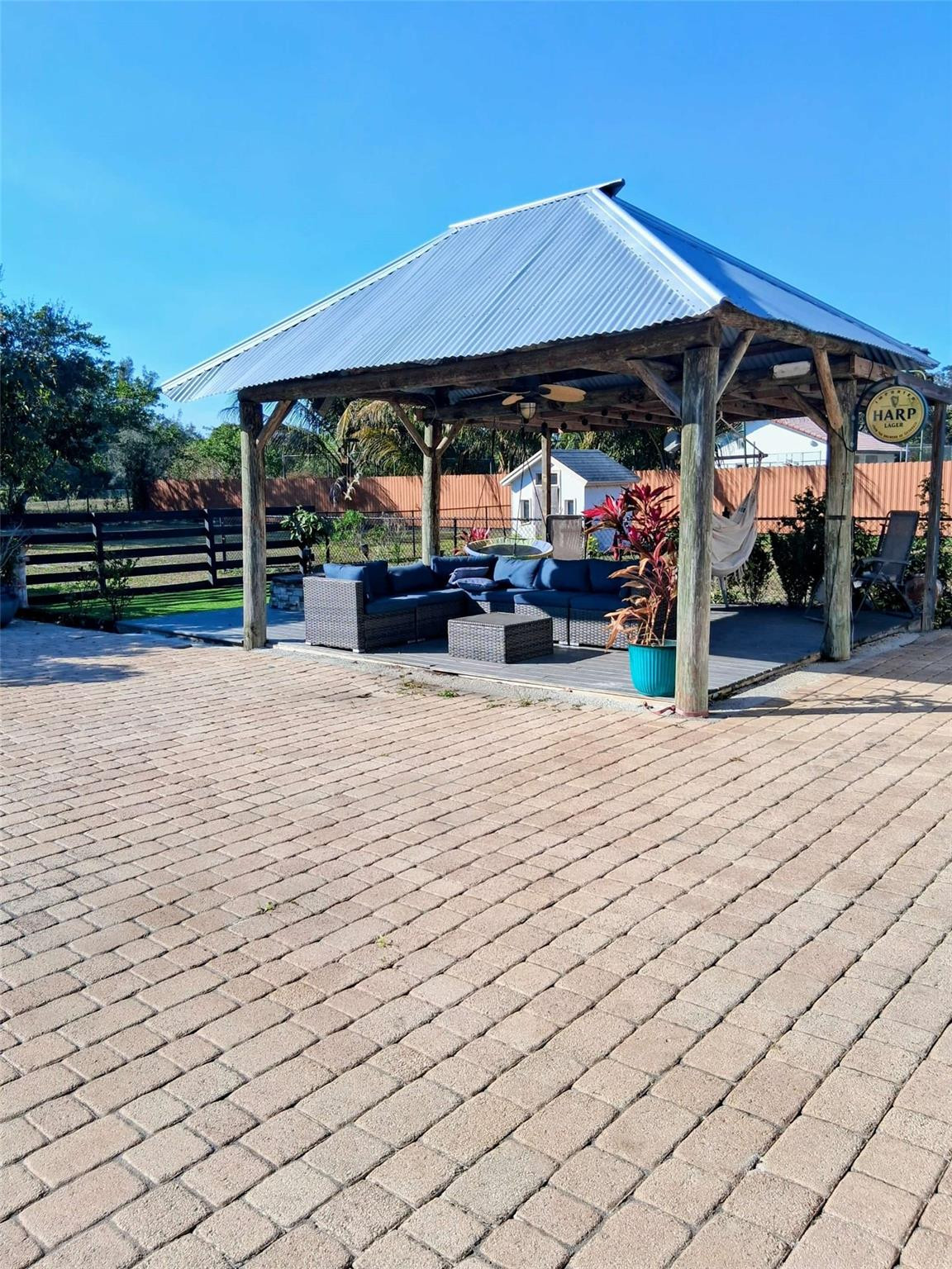 5191 Southwest 109th Avenue Davie, FL 33328 - Photo 28 of 30 Photo 28