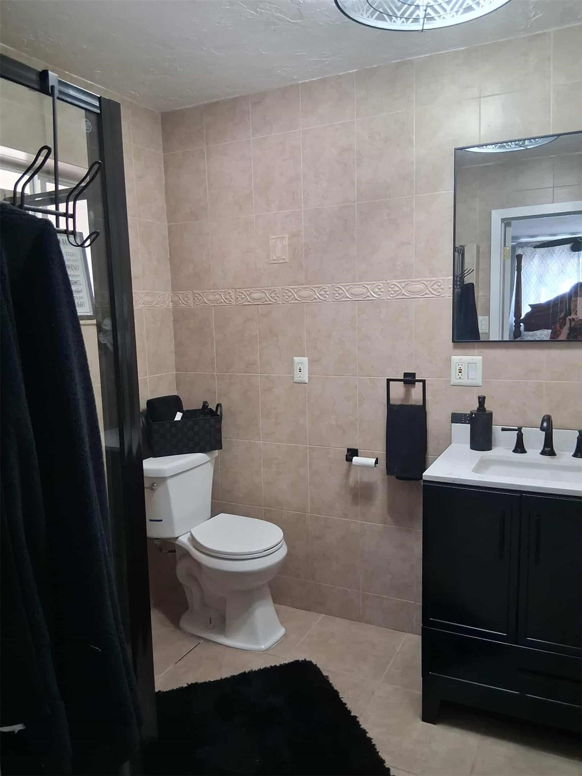 5191 Southwest 109th Avenue Davie, FL 33328 - Photo 10 of 30 Photo 10