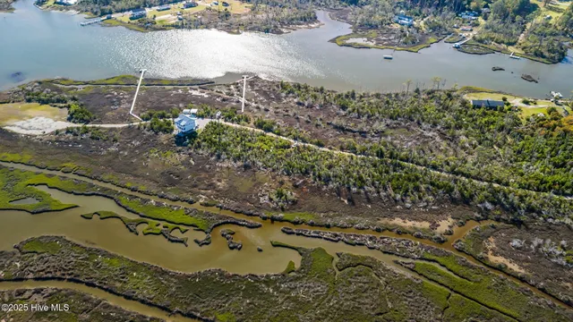 $250,000 | 170 Pasture Point Lane, Smyrna, NC 28579