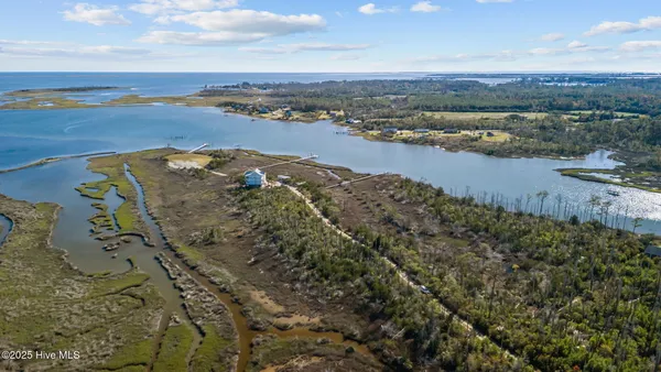 $250,000 | 170 Pasture Point Lane, Smyrna, NC 28579