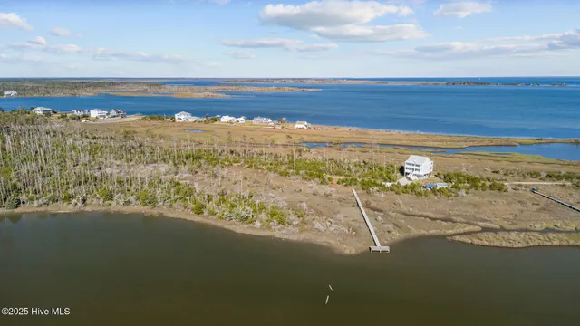 $250,000 | 170 Pasture Point Lane, Smyrna, NC 28579