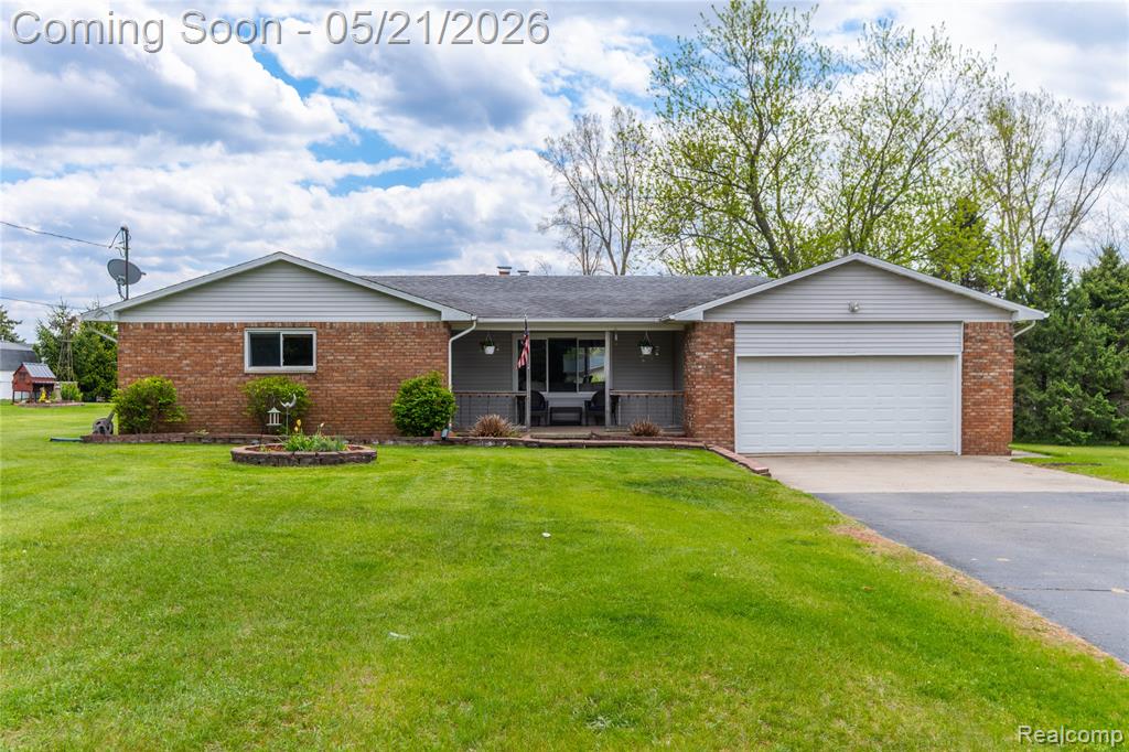 11430 Silver Lake Road Byron, MI 48418 - Photo 1 of 32