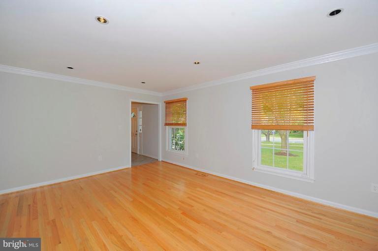 13215 Rippling Brook Drive Silver Spring, MD 20906 - Photo 14 of 30 Living Room #2