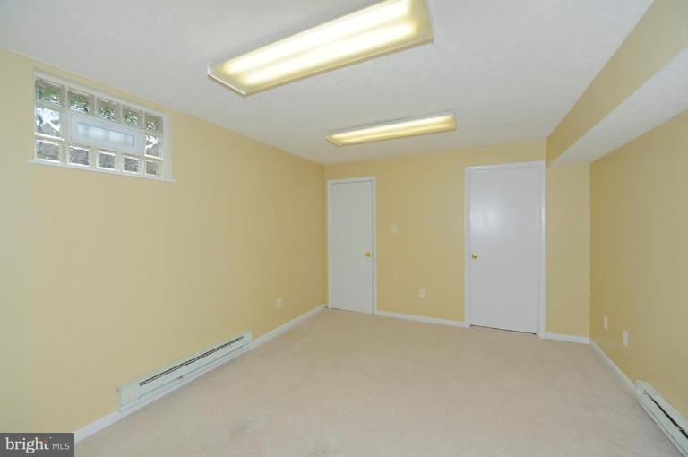 13215 Rippling Brook Drive Silver Spring, MD 20906 - Photo 27 of 30 Den