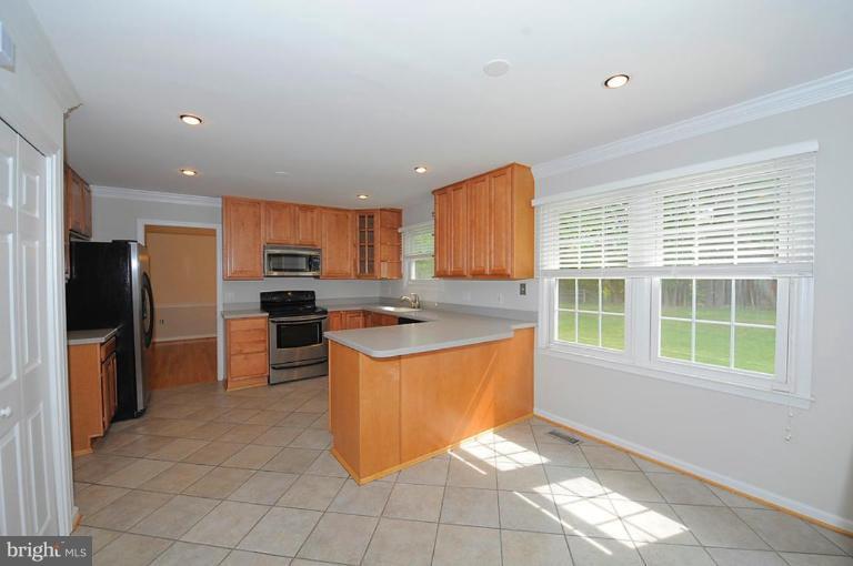 13215 Rippling Brook Drive Silver Spring, MD 20906 - Photo 5 of 30 Kitchen #3