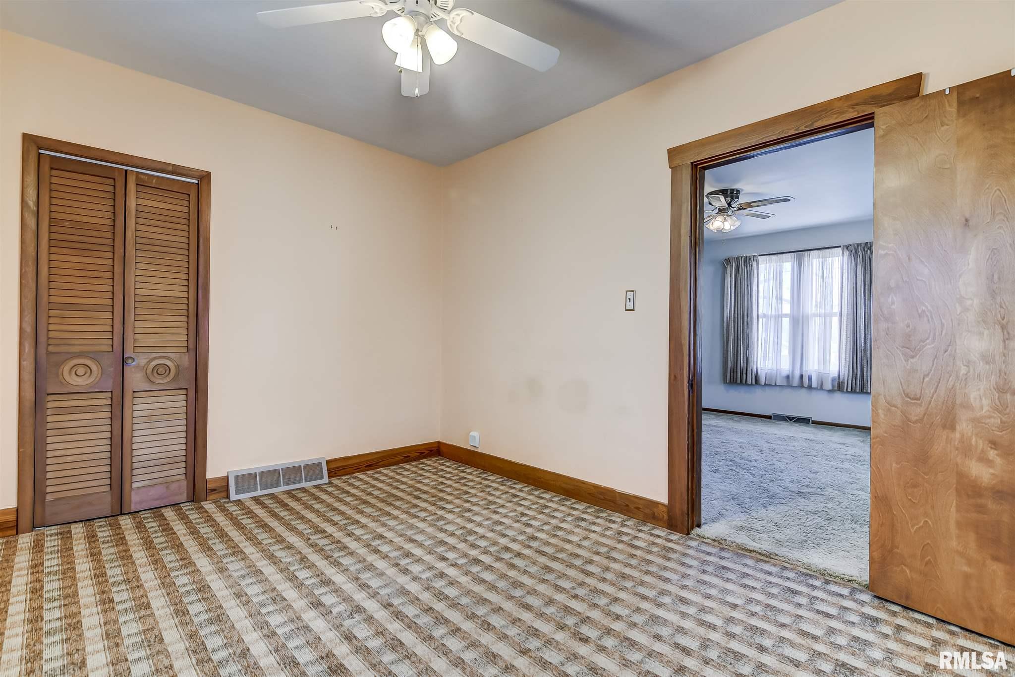 2202 Grandview Avenue Springfield, IL 62702 - Photo 14 of 33