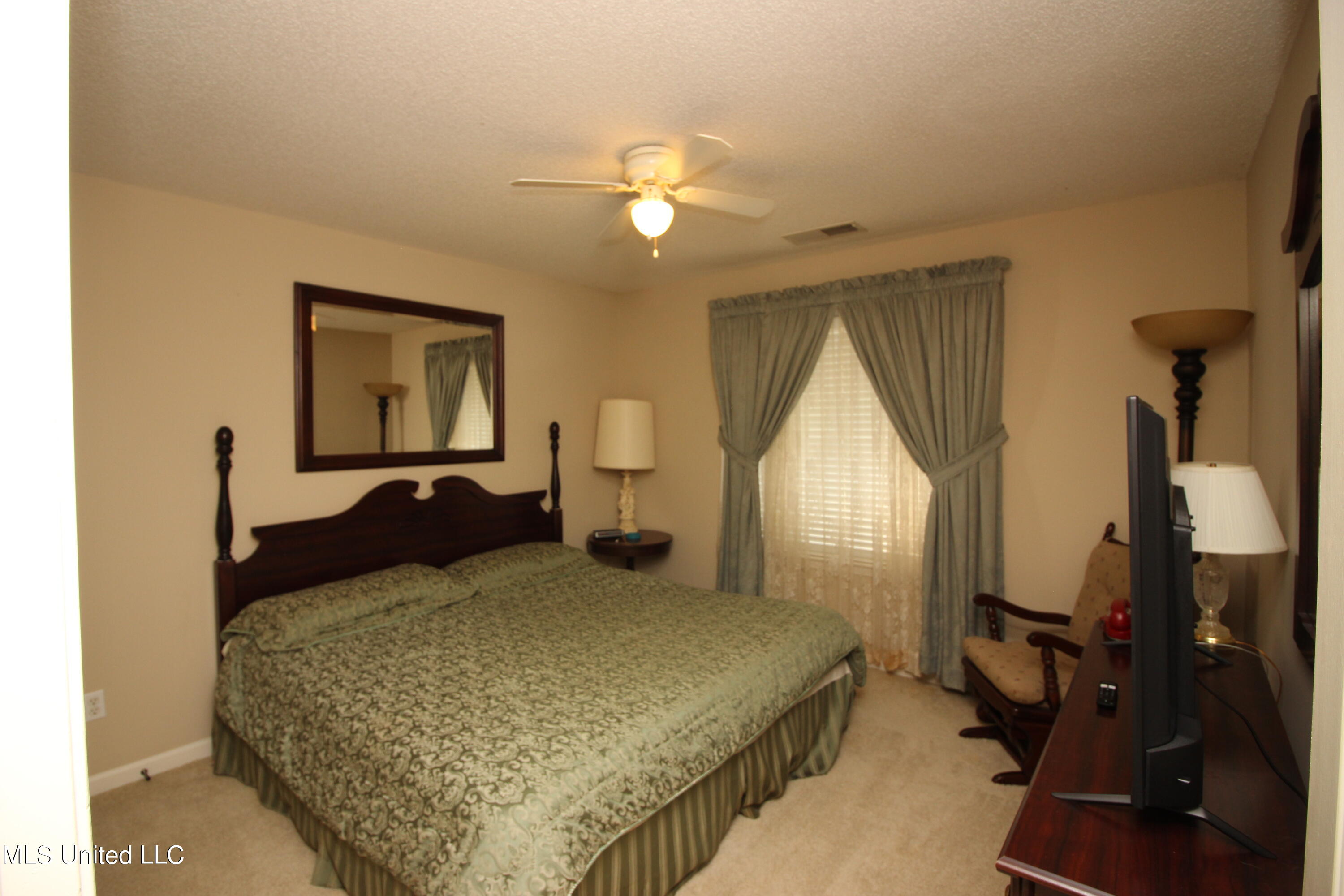 2483 Tragg Avenue Hernando, MS 38632 - Photo 31 of 43 King Size Bed fits in 2nd Bedroom