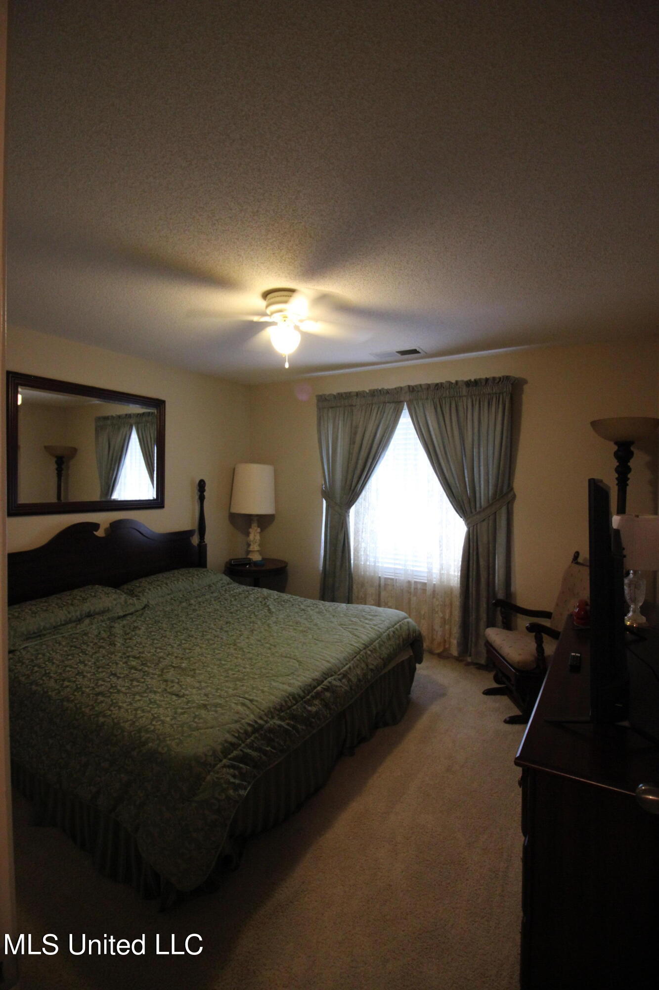 2483 Tragg Avenue Hernando, MS 38632 - Photo 32 of 43 Second Bedroom