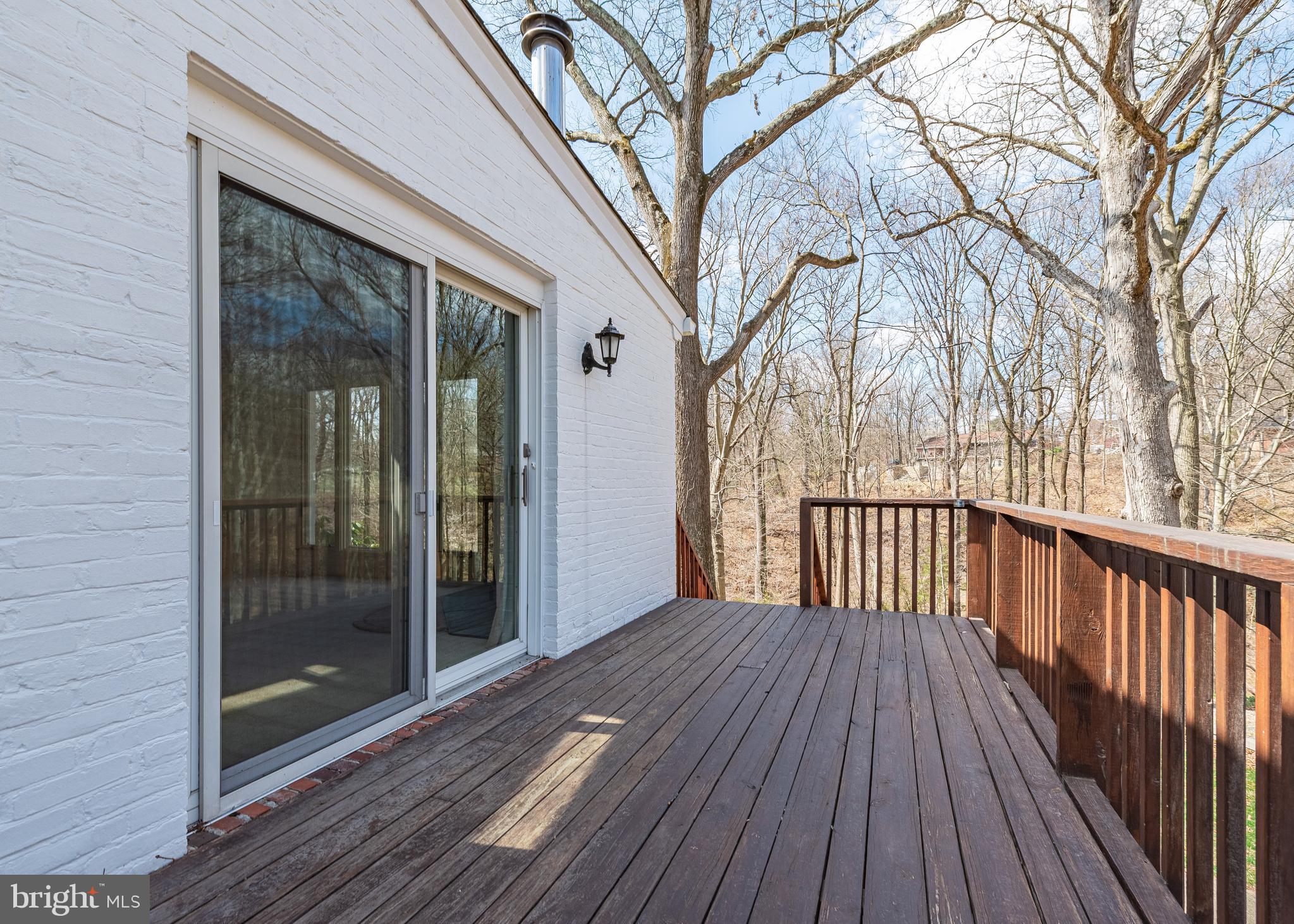 209 Patuxent Road Laurel, MD 20707 - Photo 20 of 26 Side deck off kitchen and family room