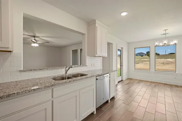 $375,000 | 1021 Gatlin Circle, Springtown, TX 76082