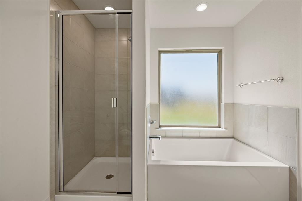 1021 Gatlin Circle Springtown, TX 76082 - Photo 21 of 30